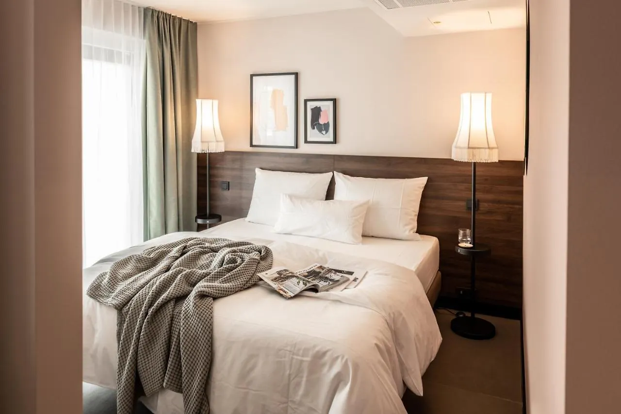 Revo Munich Aparthotel Alemanha